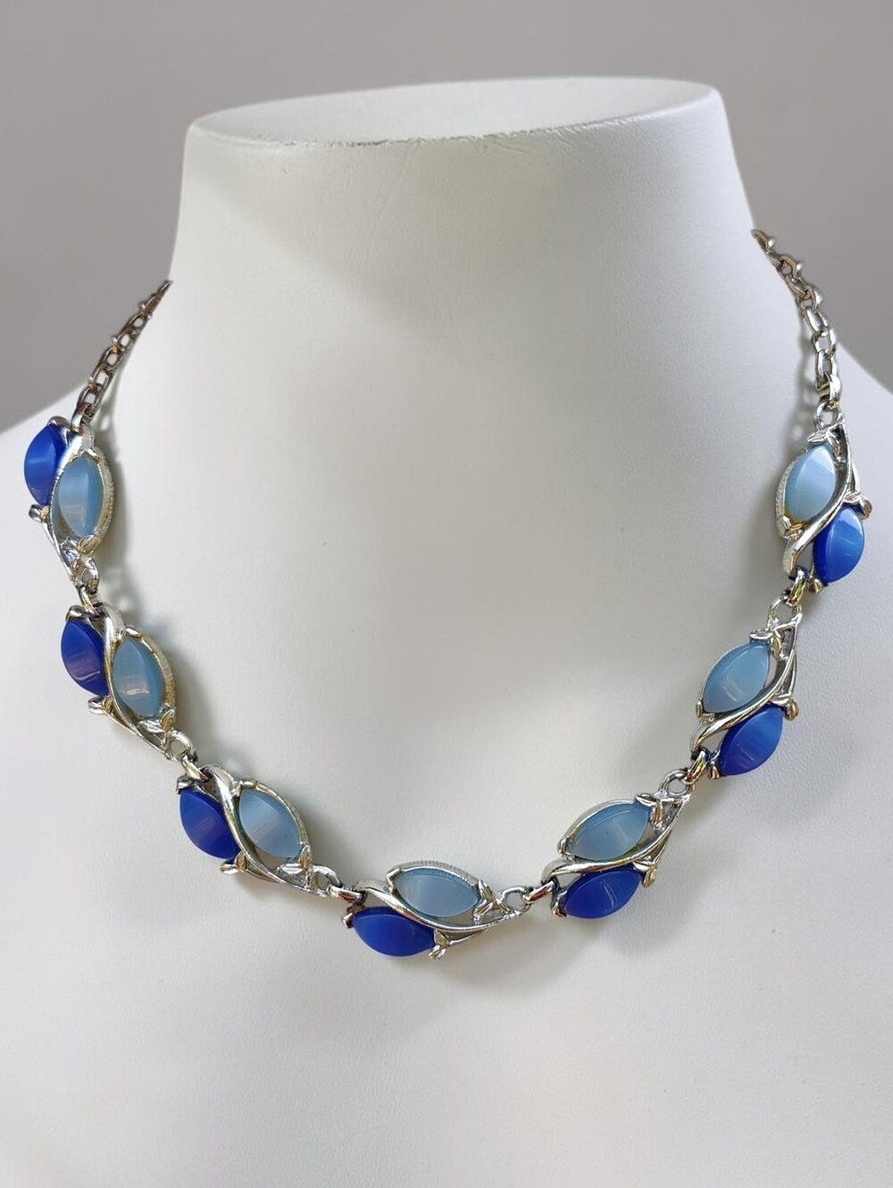 Vintage Blue Thermoset Necklace